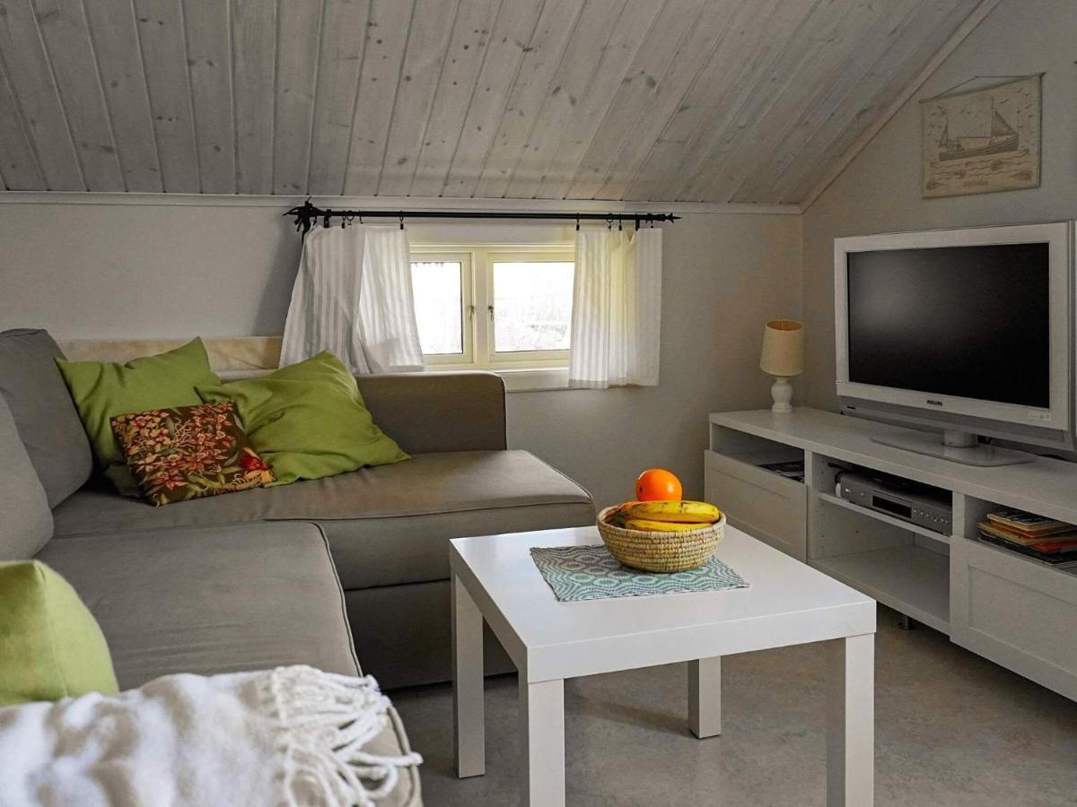 4 Person Holiday Home In Ell S Ellos Exteriör bild